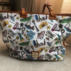 Dooney & Bourke tote bag